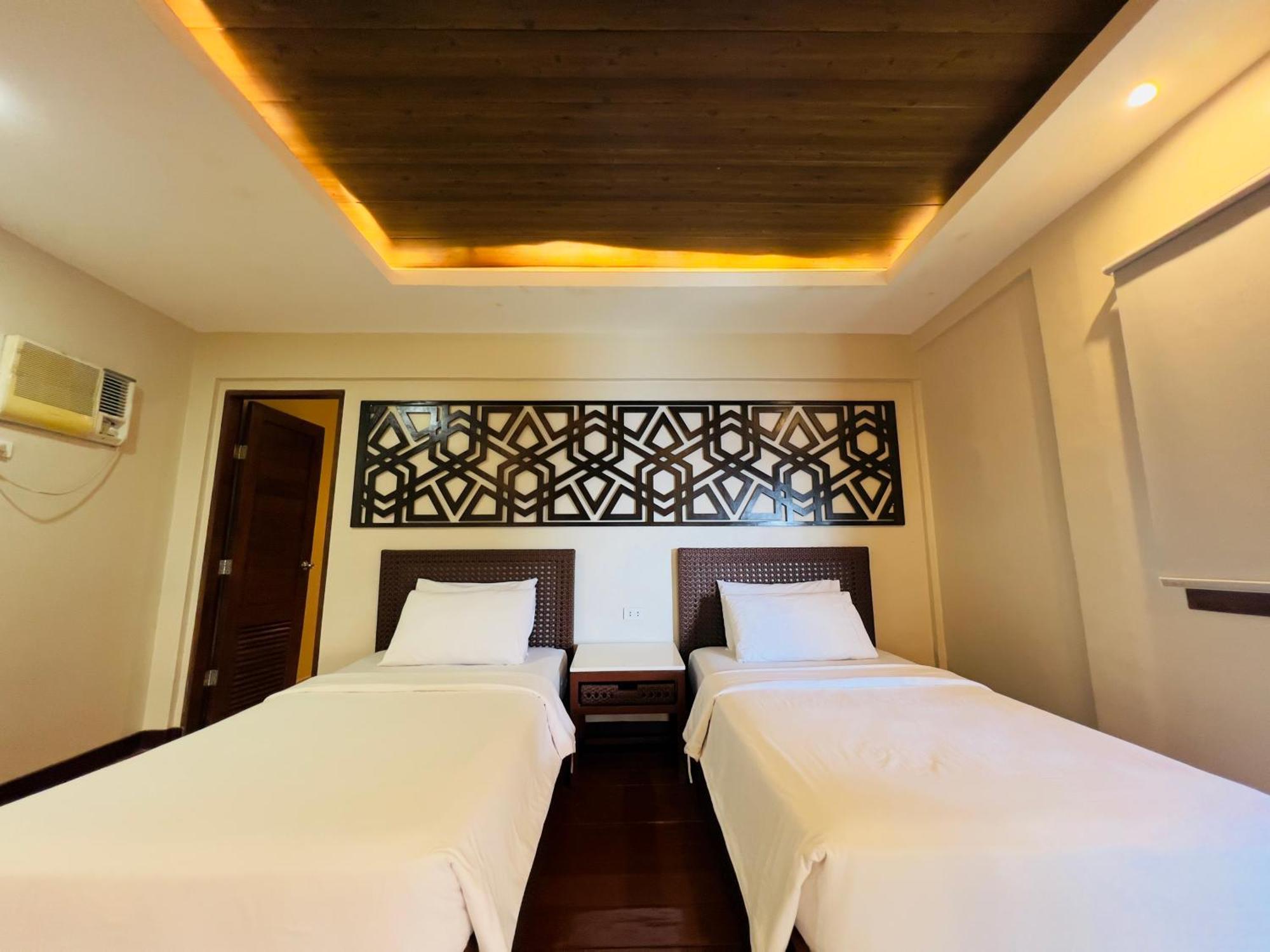Alam Indah Beach Resort Бусуанга Экстерьер фото