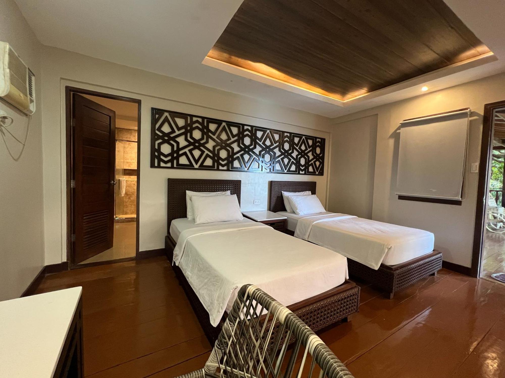 Alam Indah Beach Resort Бусуанга Экстерьер фото
