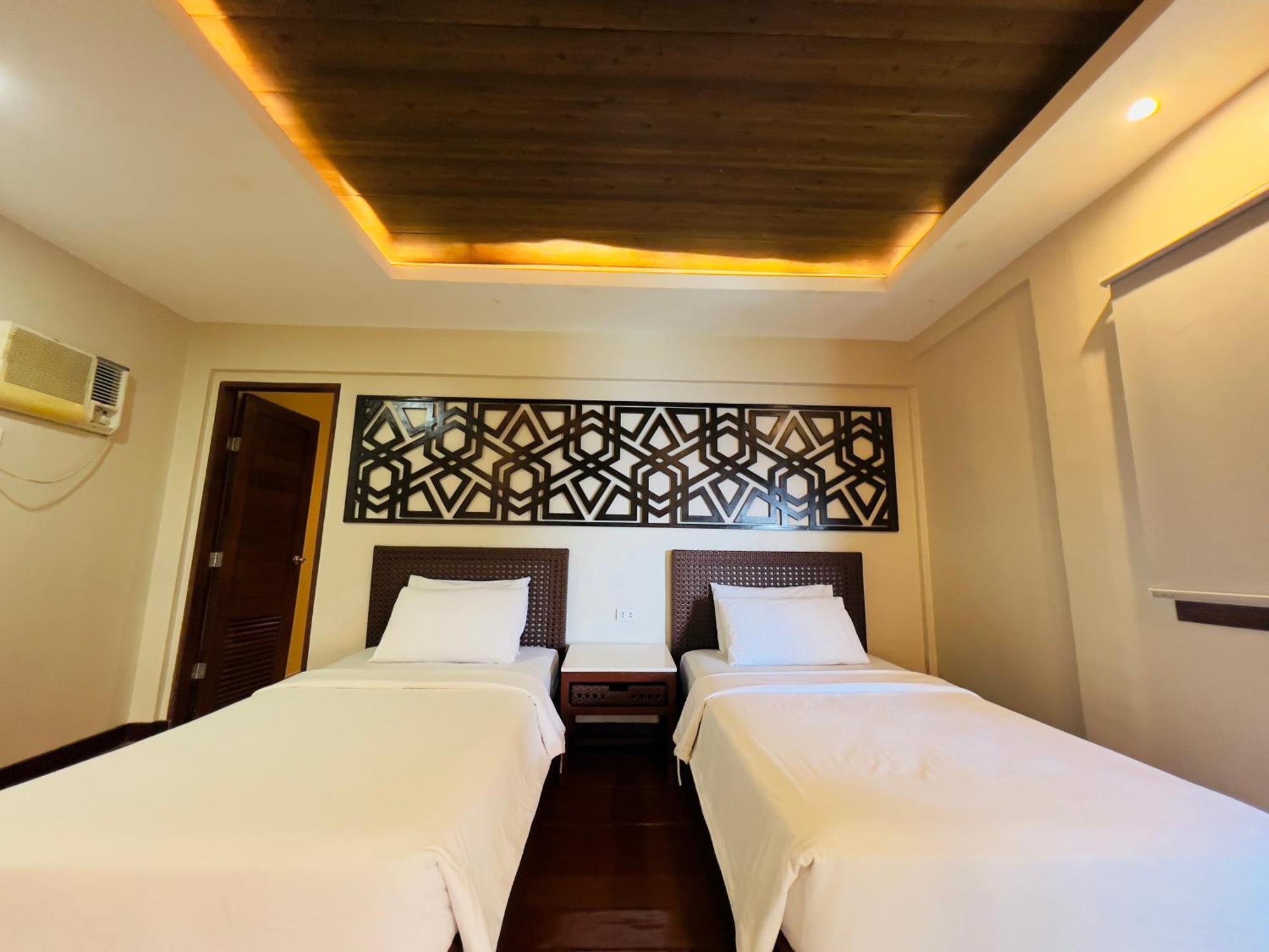 Alam Indah Beach Resort Бусуанга Экстерьер фото