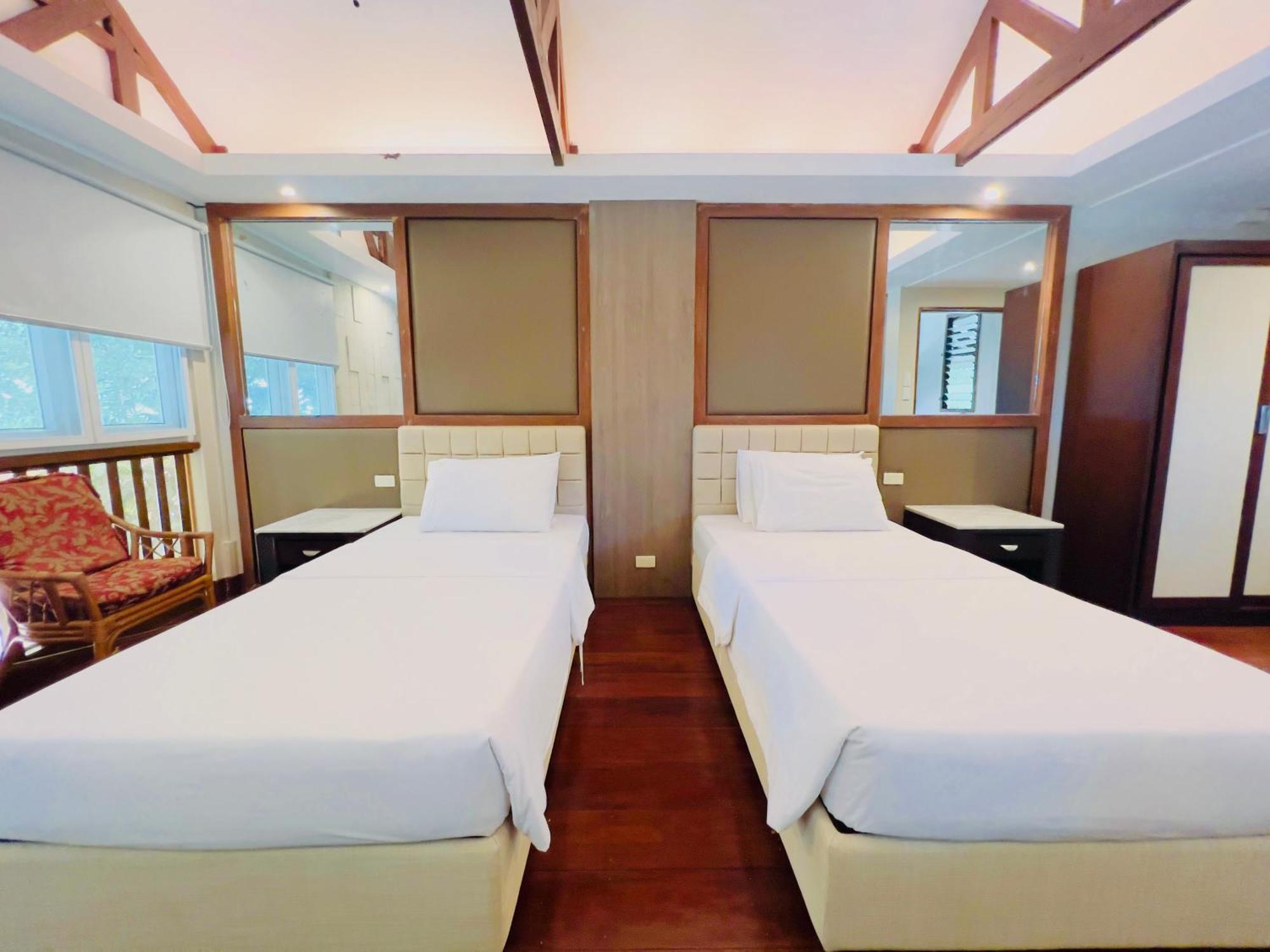 Alam Indah Beach Resort Бусуанга Экстерьер фото
