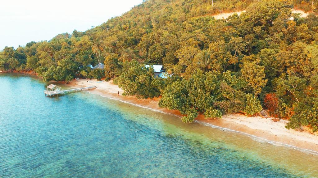 Alam Indah Beach Resort Бусуанга Экстерьер фото
